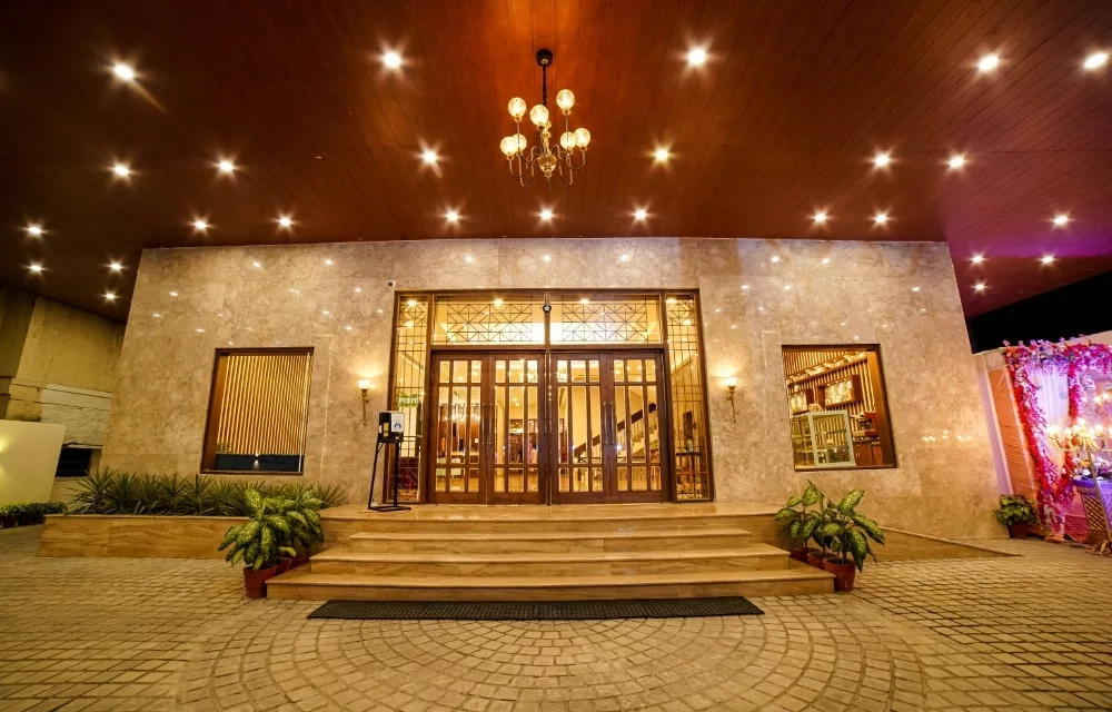 Family Friendly Hotel Stay in Dehradun City